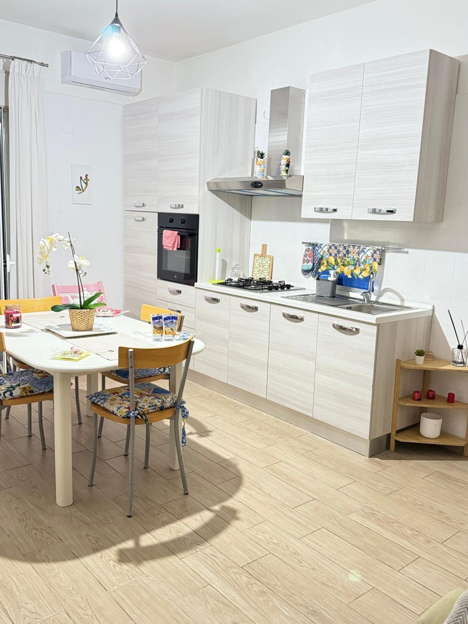 Casa Sole Sofie Apartment Aci Catena Bagian luar foto